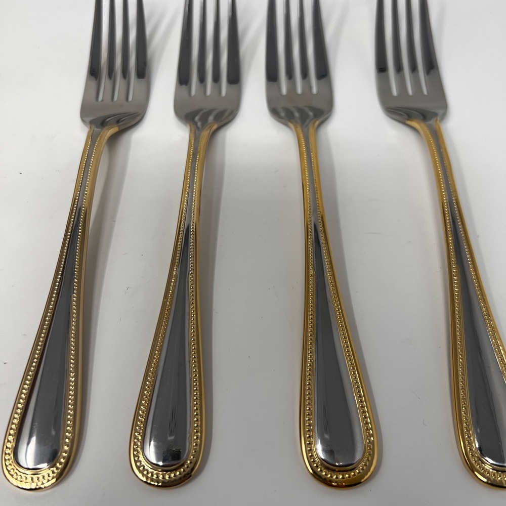 Wallace Silver Royal Gold  Bead Trim Stainless Fork Glossy Flatware 18/8 Set Of